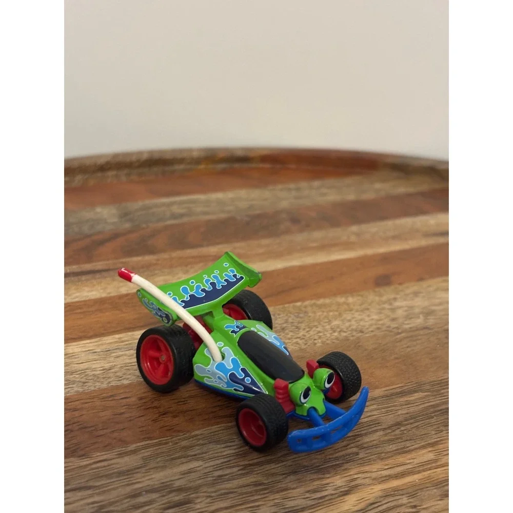 Hot Wheels Disney Pixar Toy Story RC Buggy Green Diecast Car FYP68 Mattel 2018
